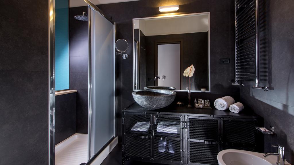 Qt Suites Roma Pokoj fotografie